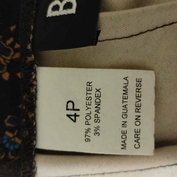 💙 Briggs Skirt - Picture 10 of 13